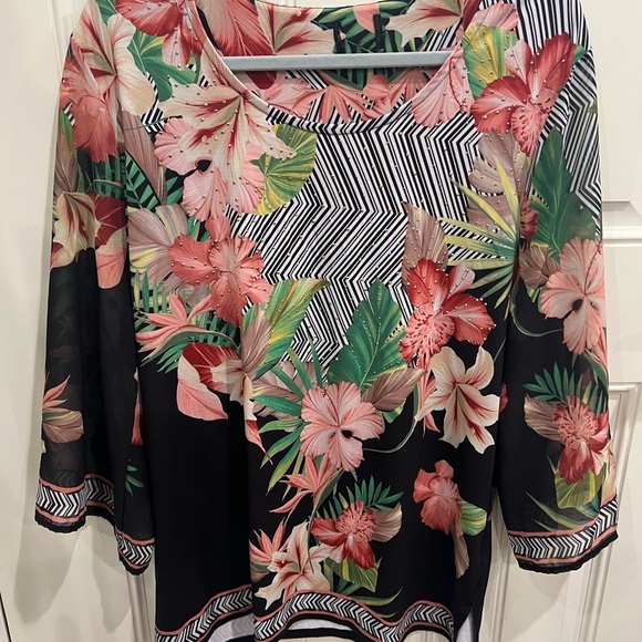 XL JM COLLECTION Tropical Floral Women's Blouse Black and Pink - Picture 3 of 11